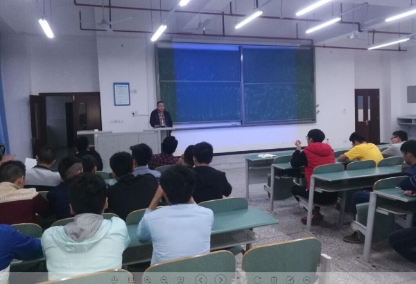 1492764078061038907.jpg F:?6-2017学年第二学期新闻宣传?70421公司组织开展2016级专业认知实习系列讲座活动新建文件夹 (2)QQ图片20170421162027.jpg